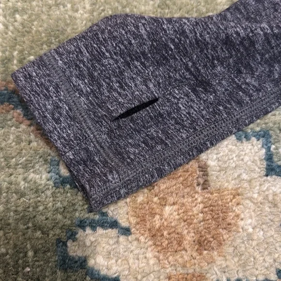 Size - 4 Lululemon pullover - Picture 2 of 4